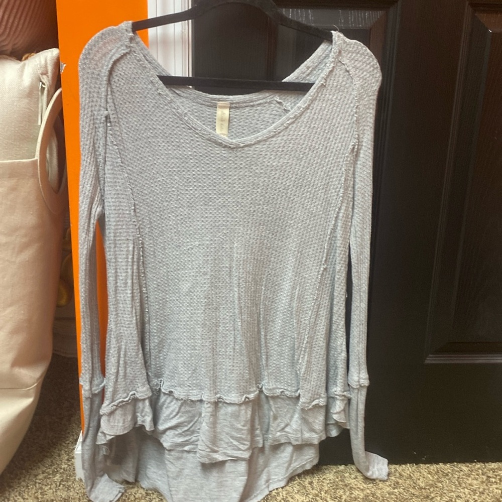 Altard State gray top